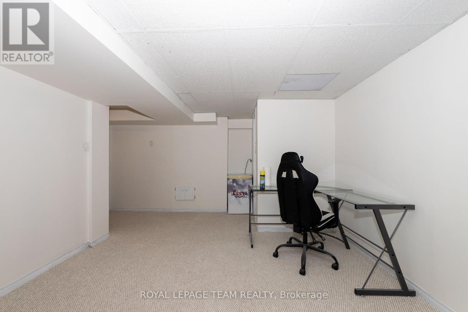 5 Sundew Court W