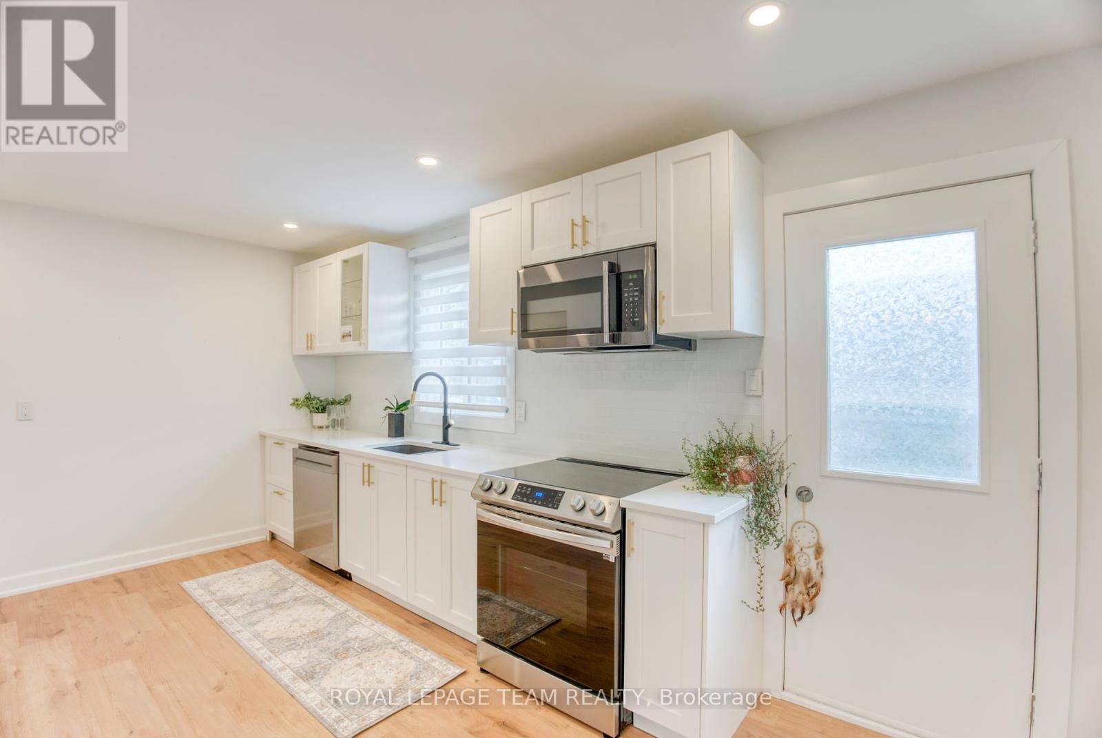 21 Equestrian Drive