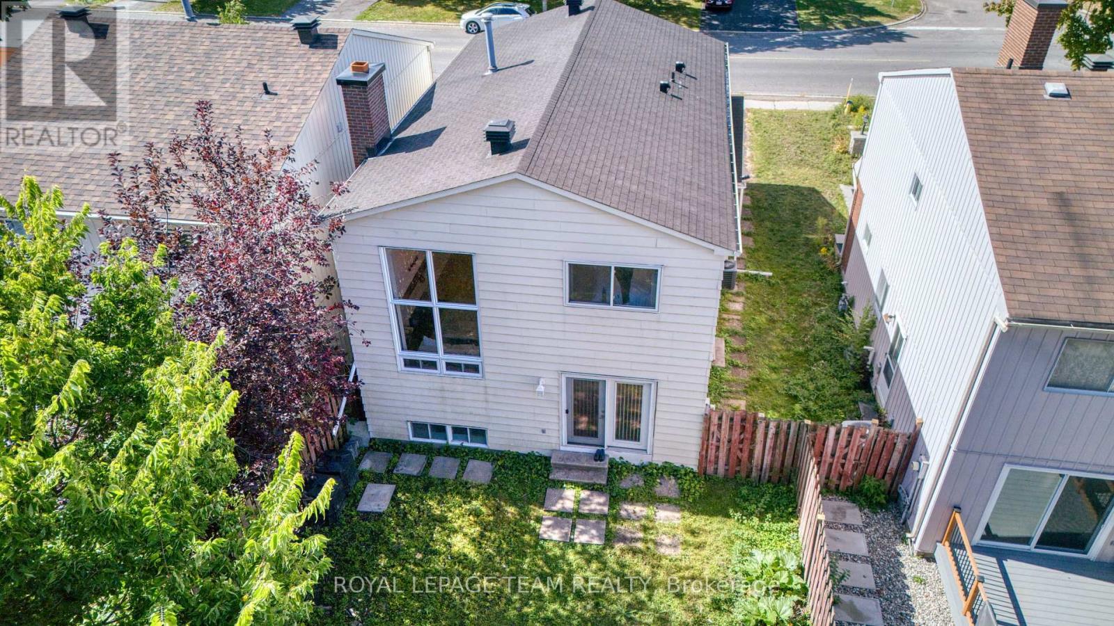 21 Equestrian Drive