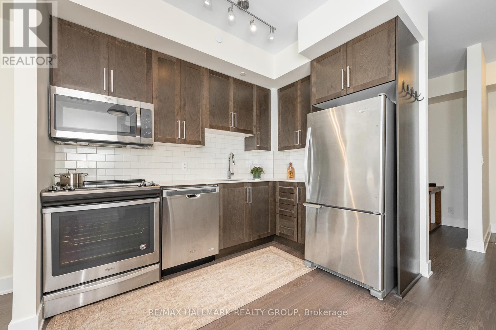 1104 - 485 Richmond Road
