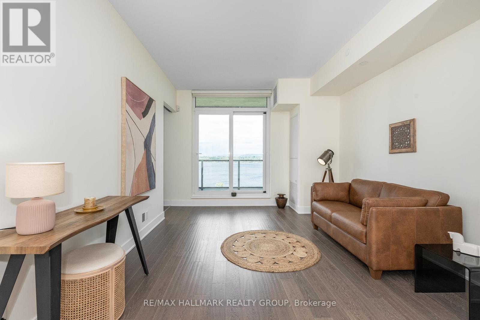 1104 - 485 Richmond Road