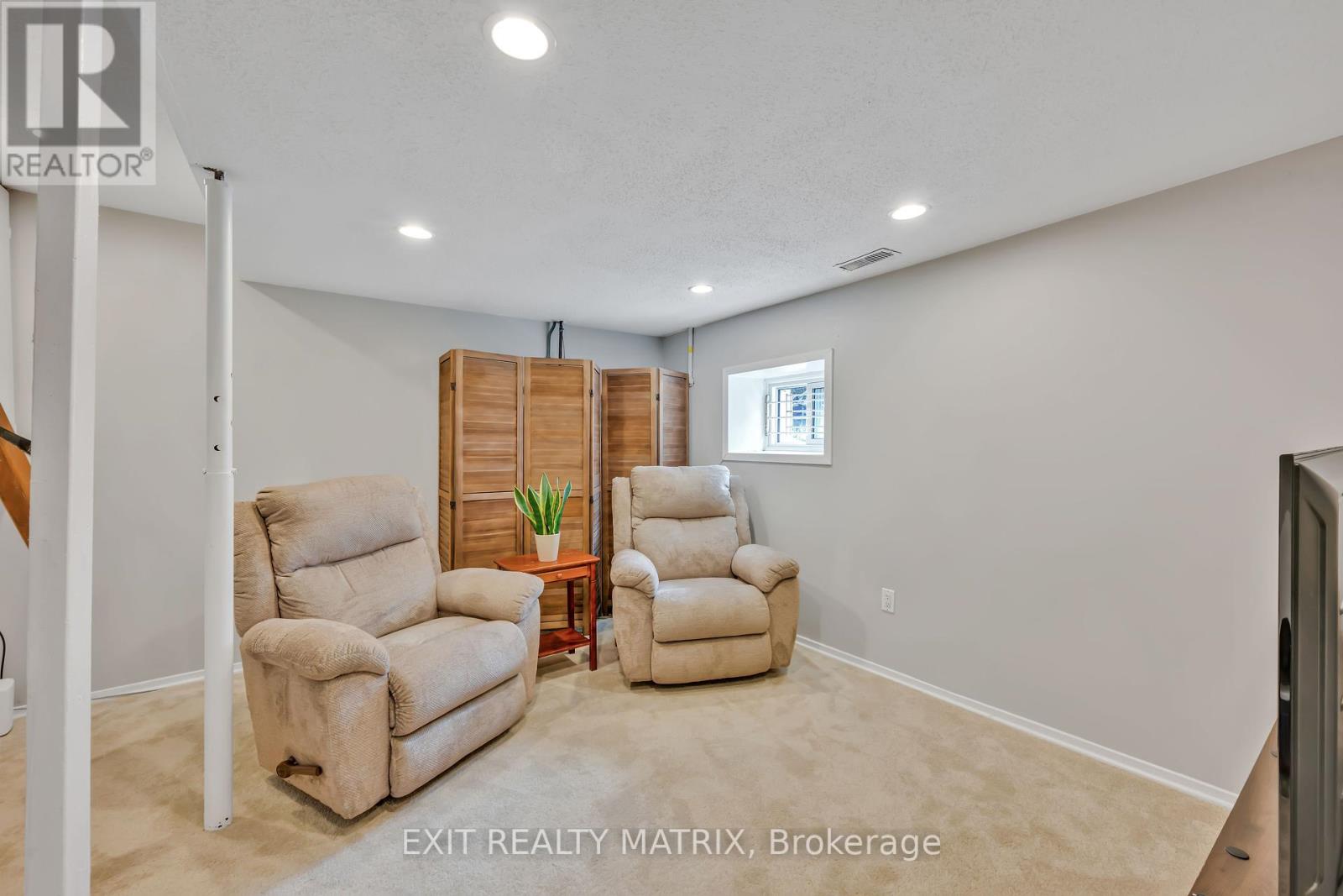 177 Hawthorne Avenue