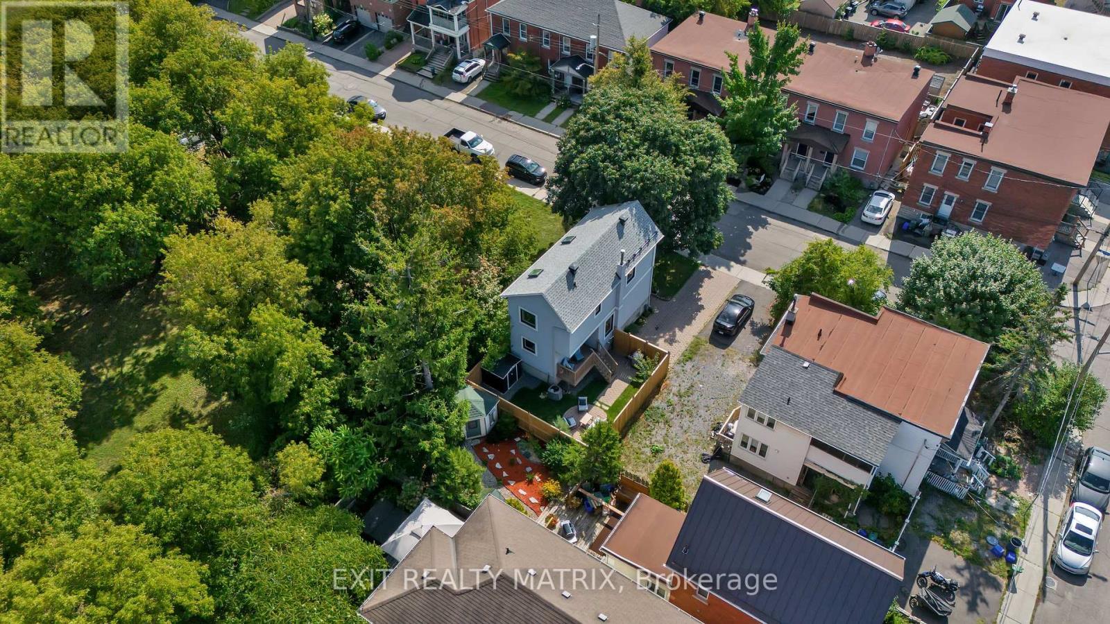 177 Hawthorne Avenue