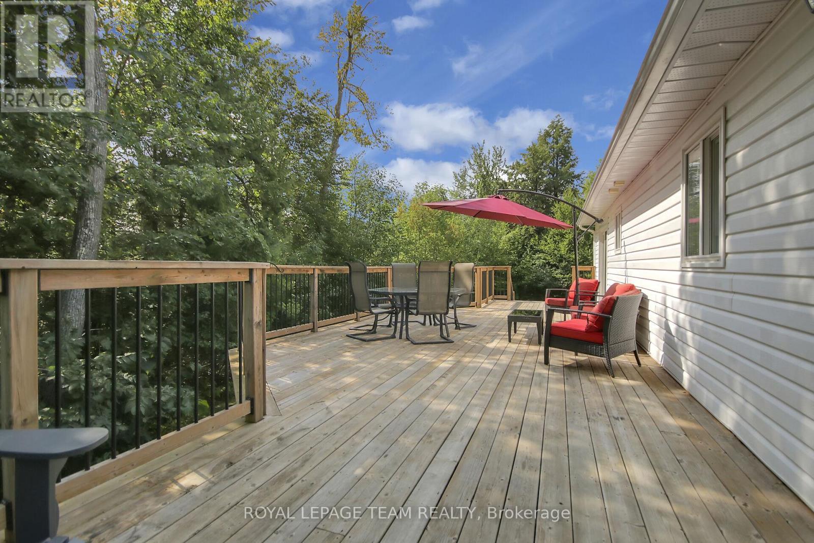 123 Dewar Side Road