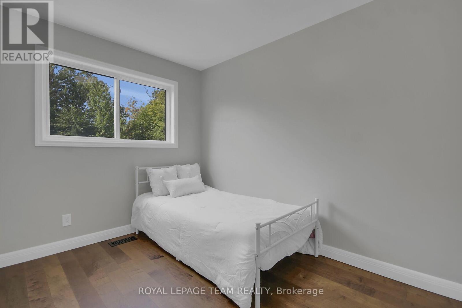 123 Dewar Side Road