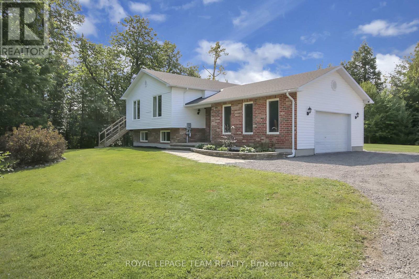 123 Dewar Side Road