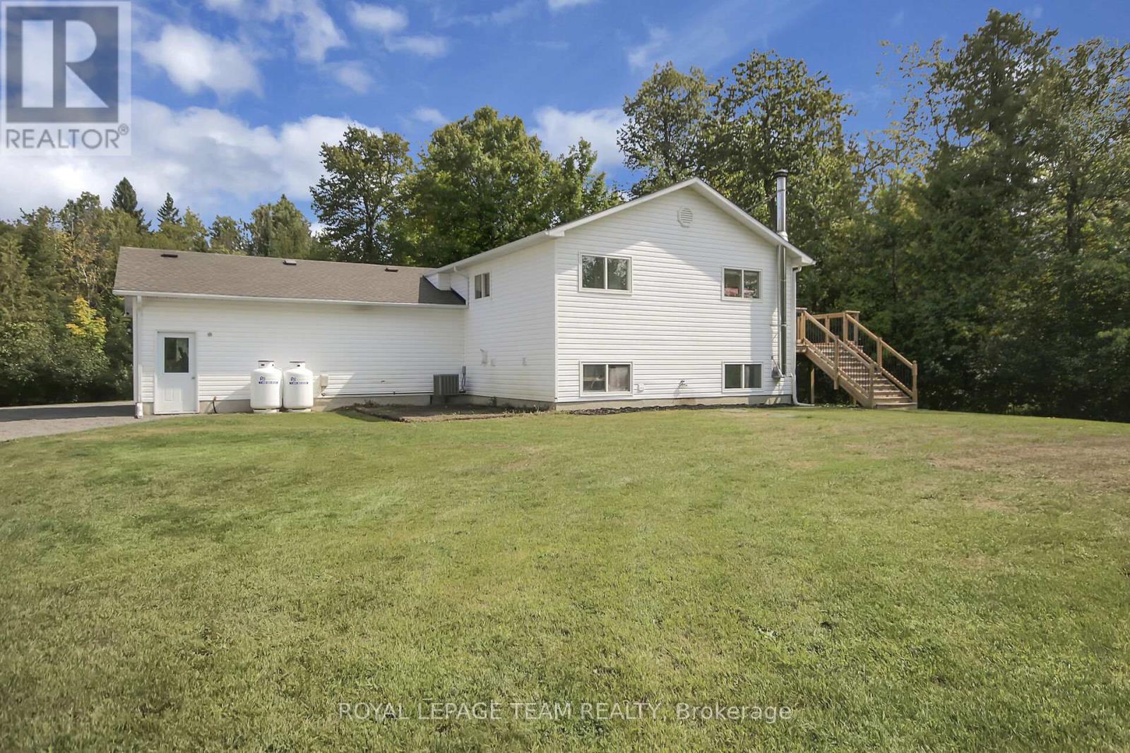 123 Dewar Side Road