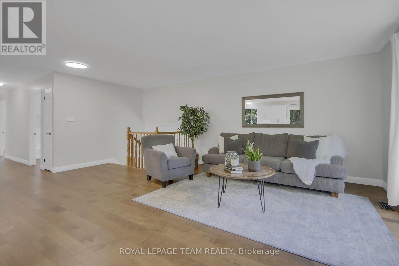 123 Dewar Side Road