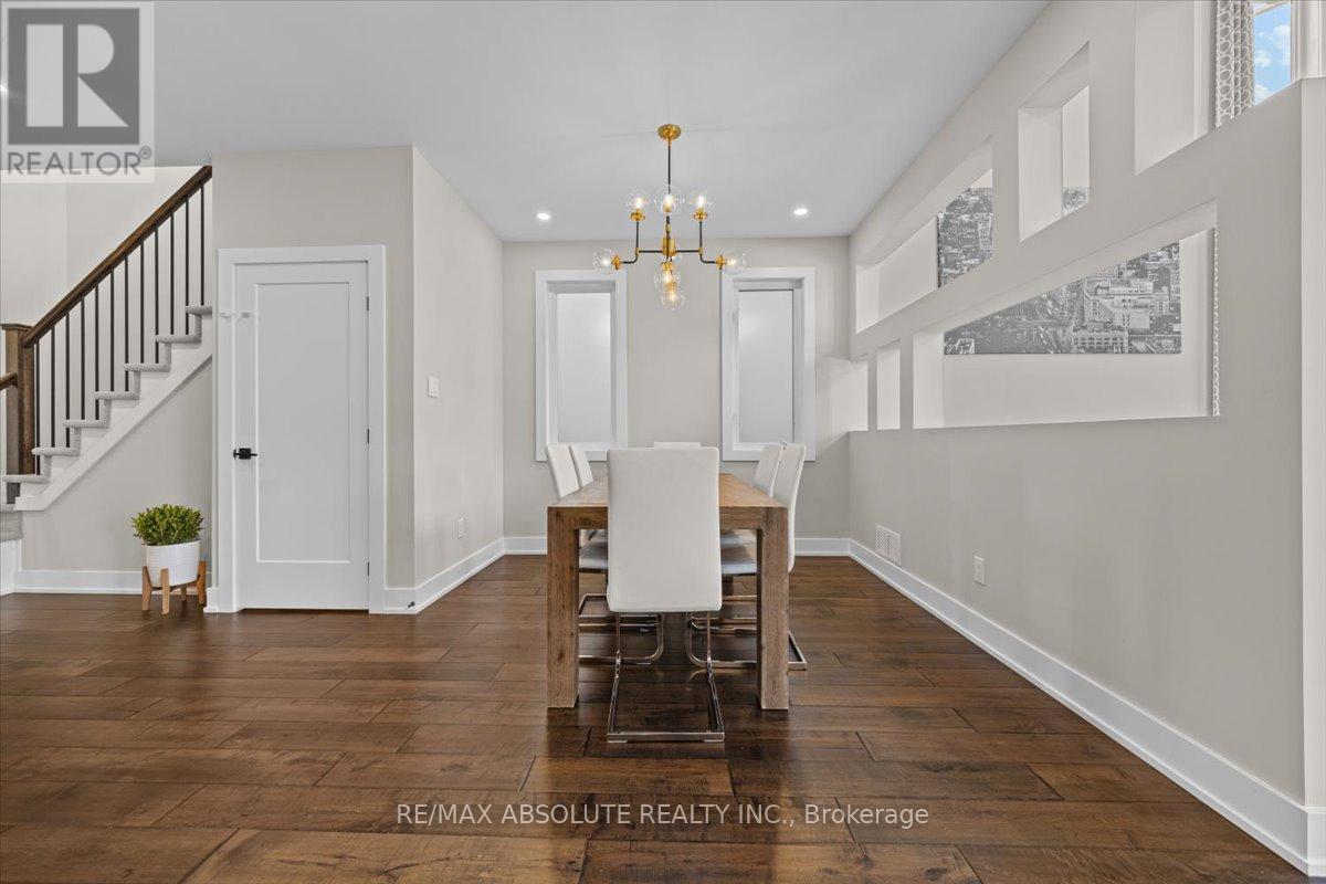 332 Haliburton Heights