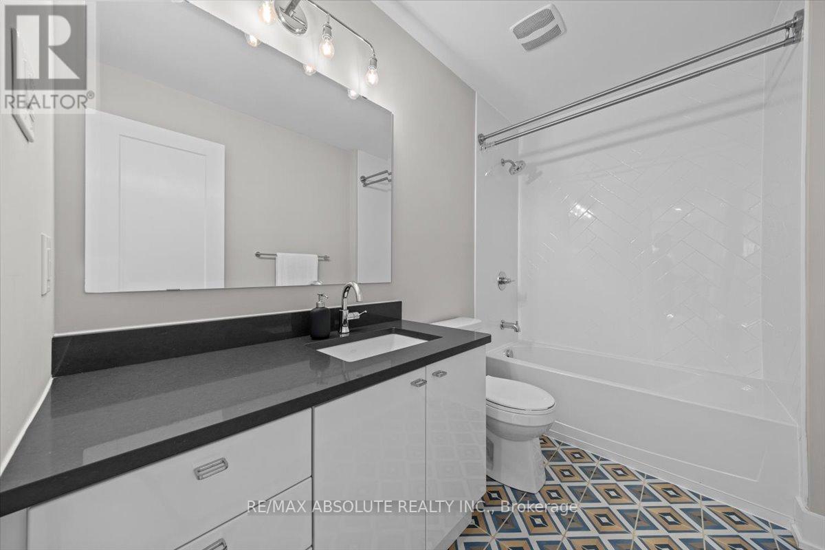 332 Haliburton Heights