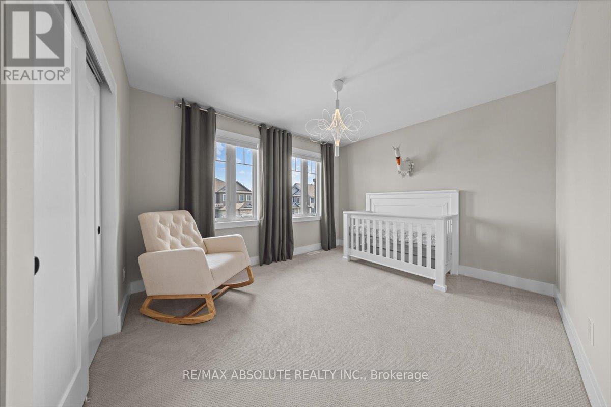 332 Haliburton Heights