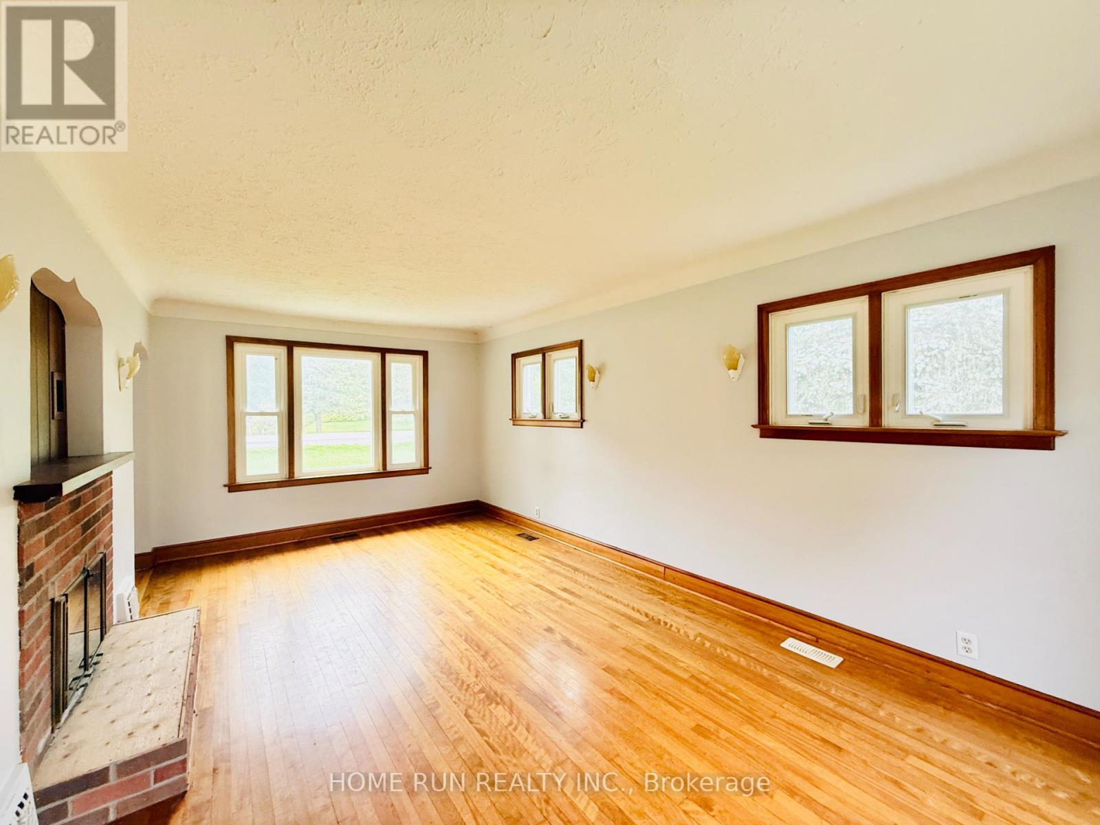 5687 First Line Road