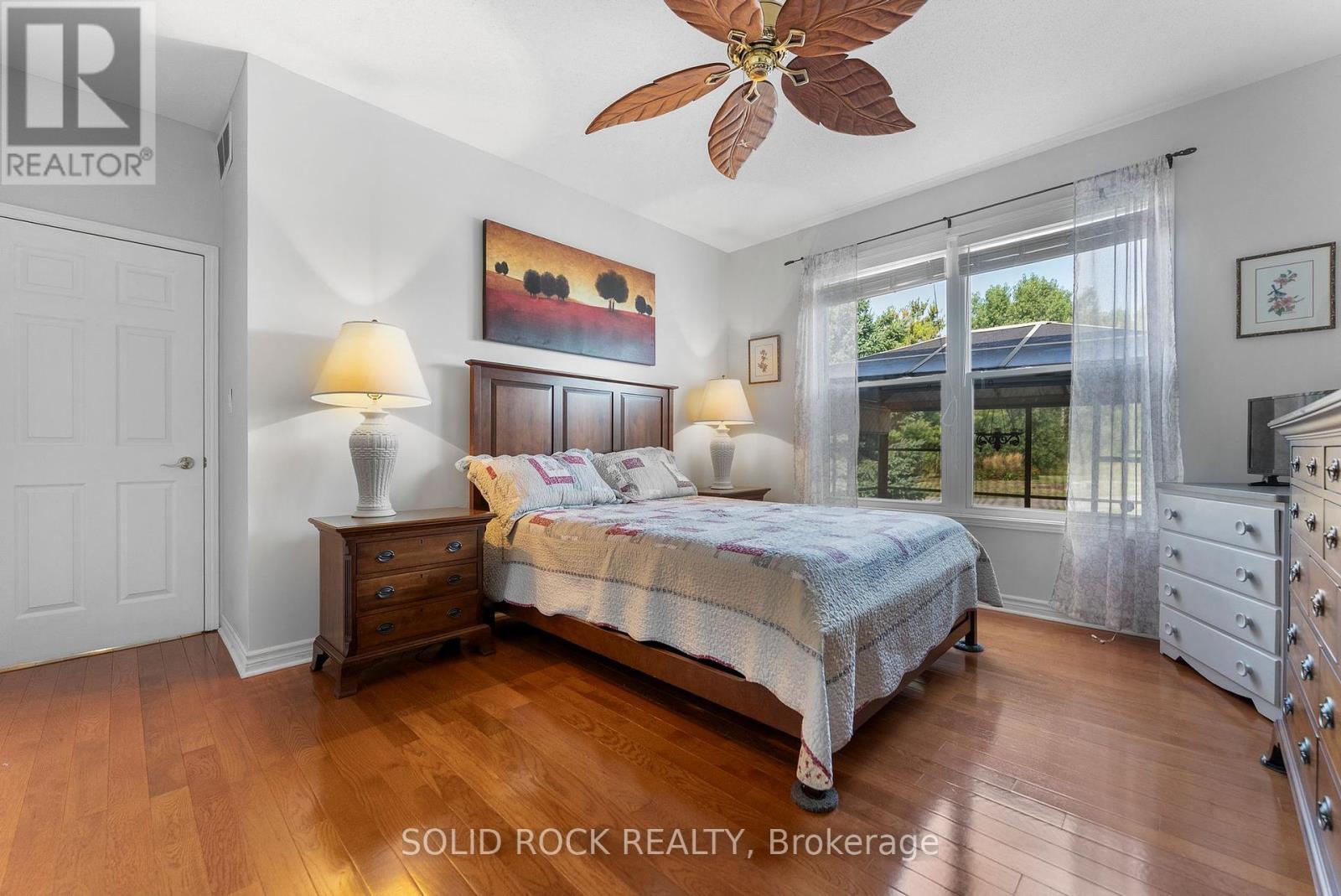 659 Country Trail Private