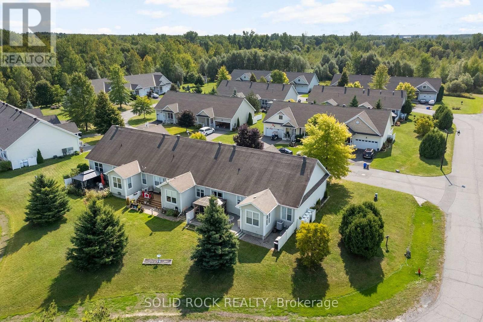 659 Country Trail Private