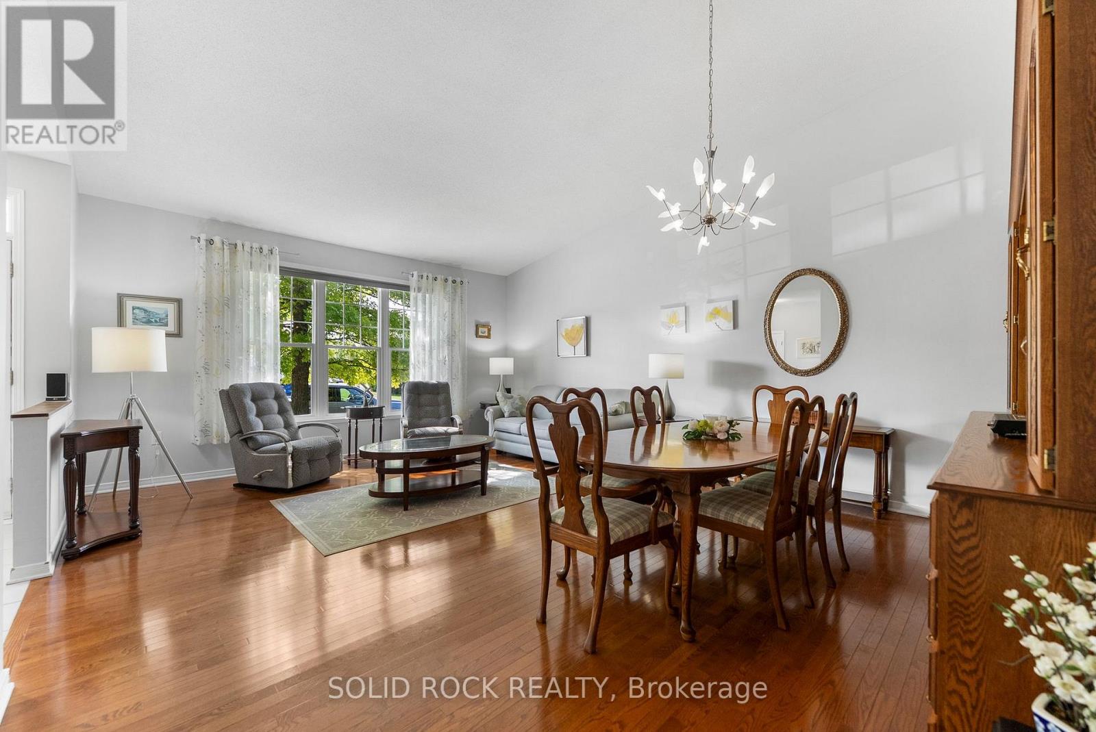 659 Country Trail Private