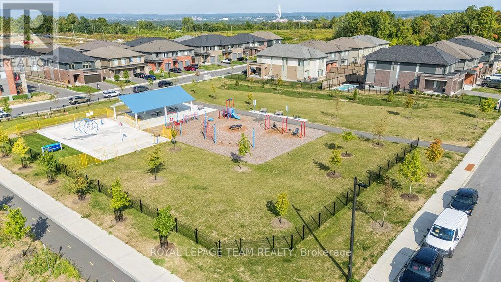 1448 Hemlock Road