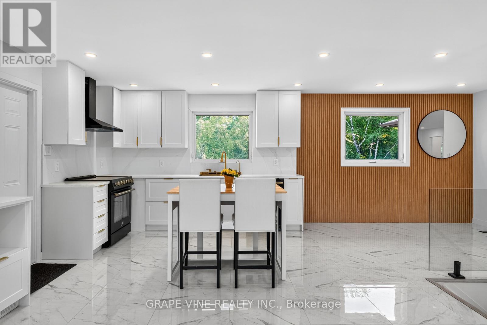 135 Manion Road