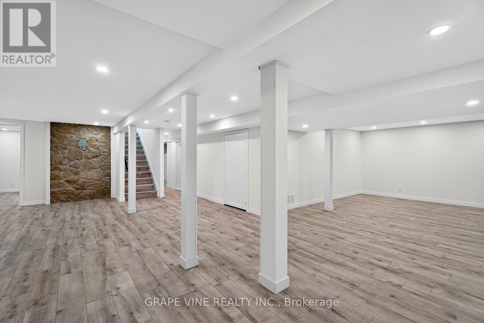 135 Manion Road