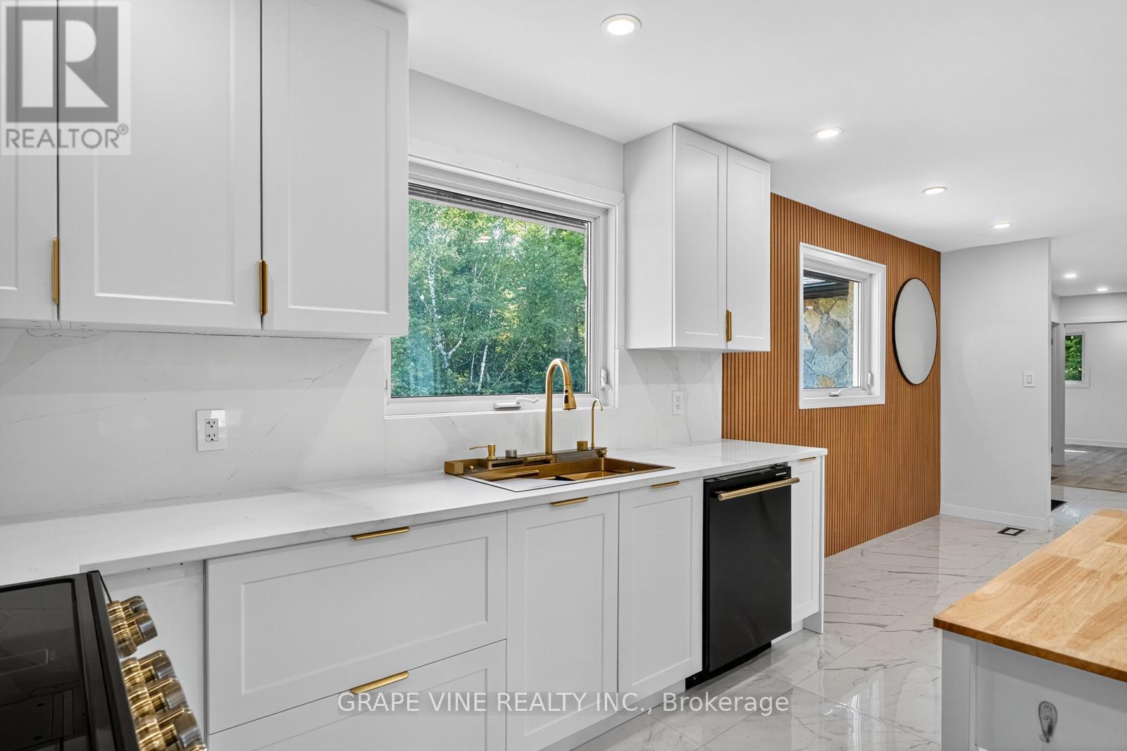 135 Manion Road
