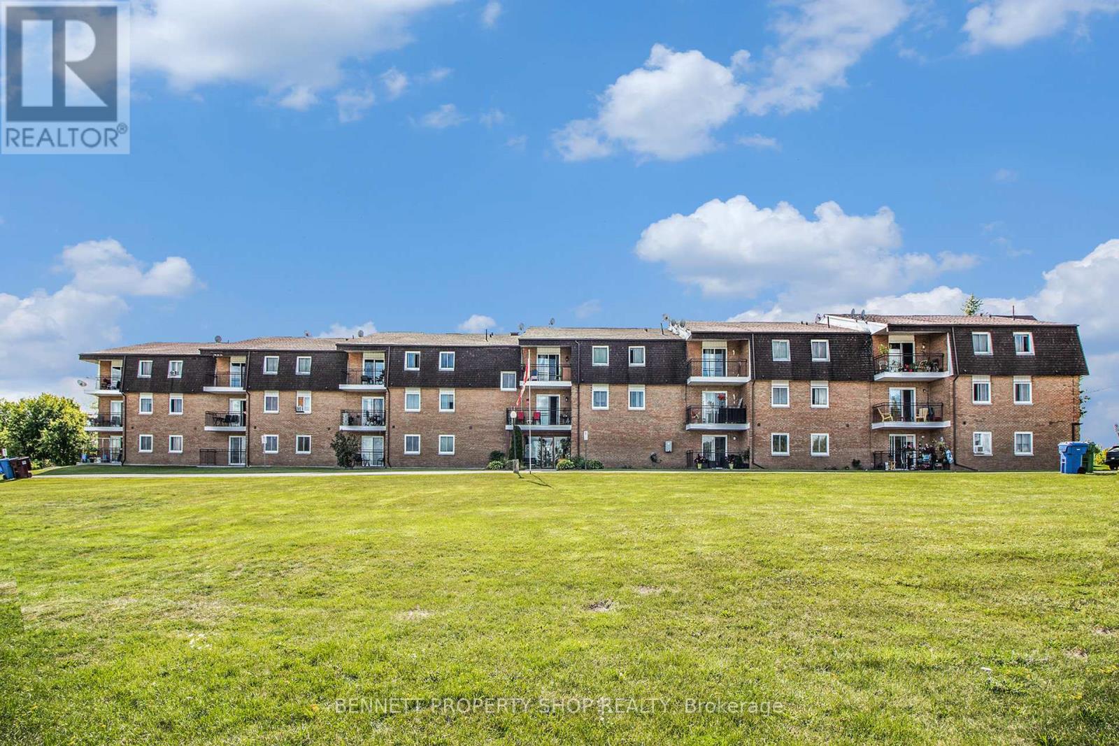 Unit #307 - 220 Kenyon St Street W