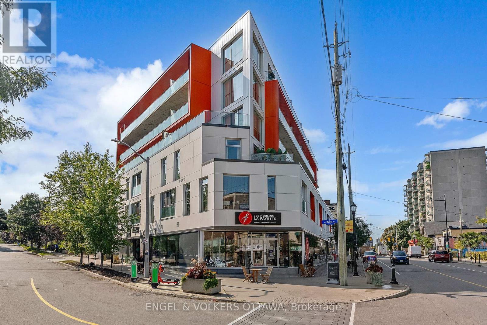 209 - 1000 Wellington Street W