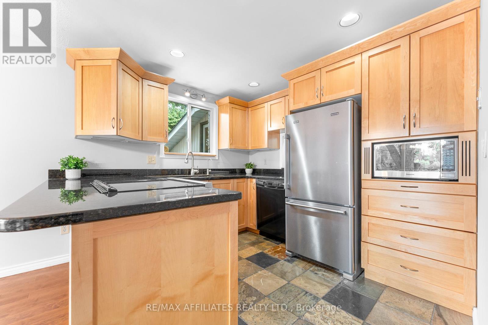 1278 Bayview Drive