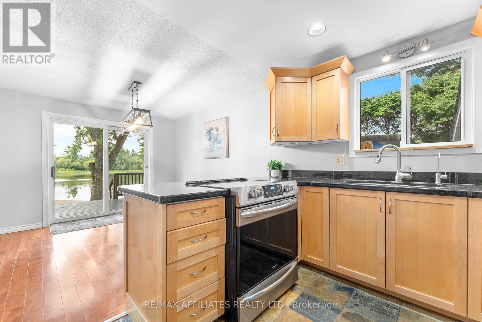 1278 Bayview Drive
