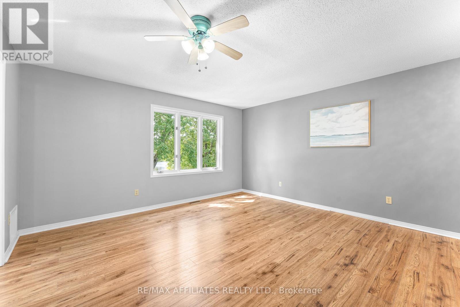 1278 Bayview Drive