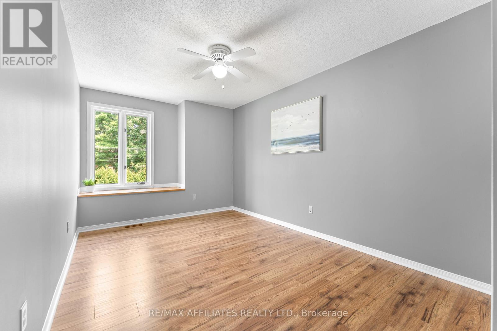 1278 Bayview Drive