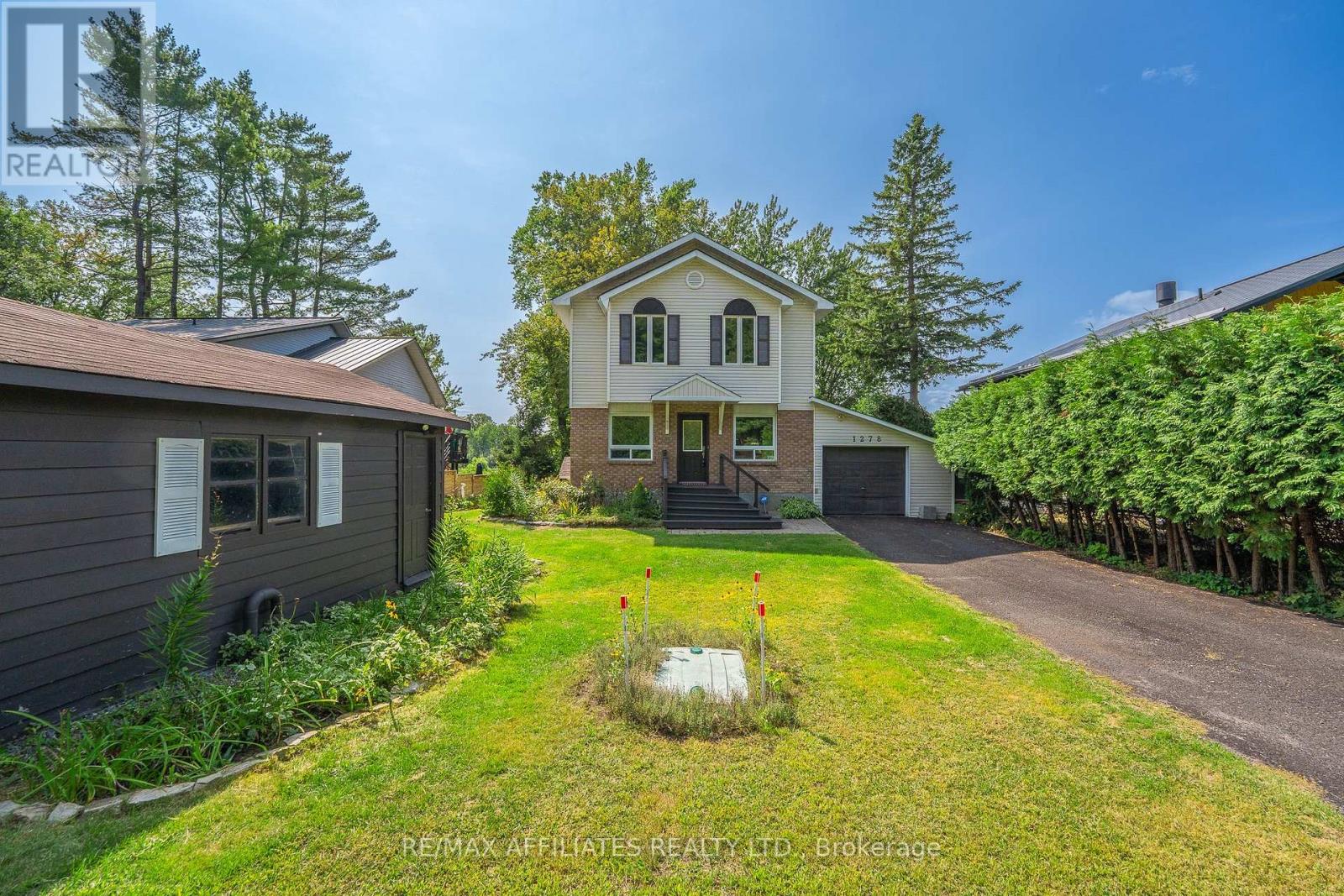 1278 Bayview Drive