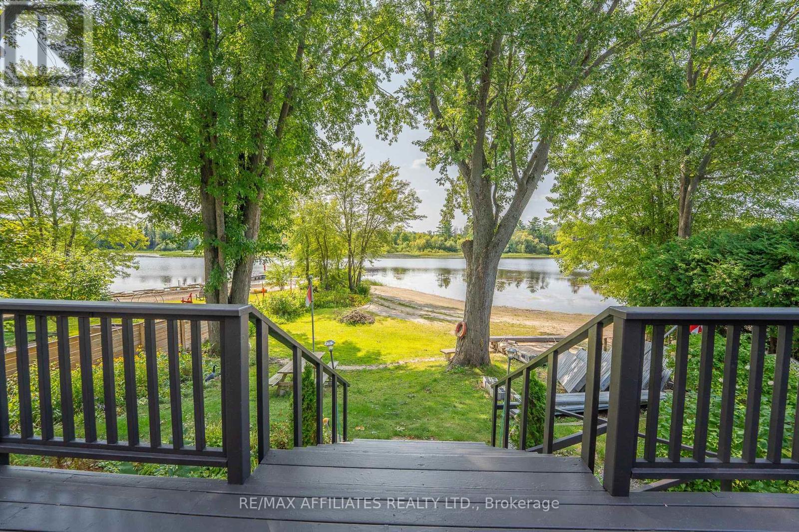 1278 Bayview Drive