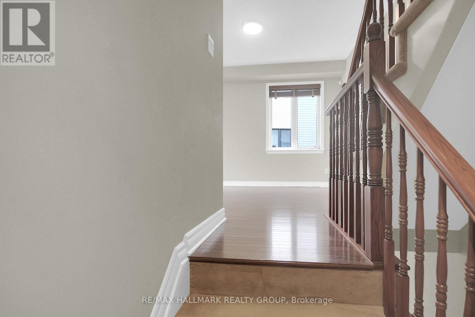 240 Leather Leaf Terrace