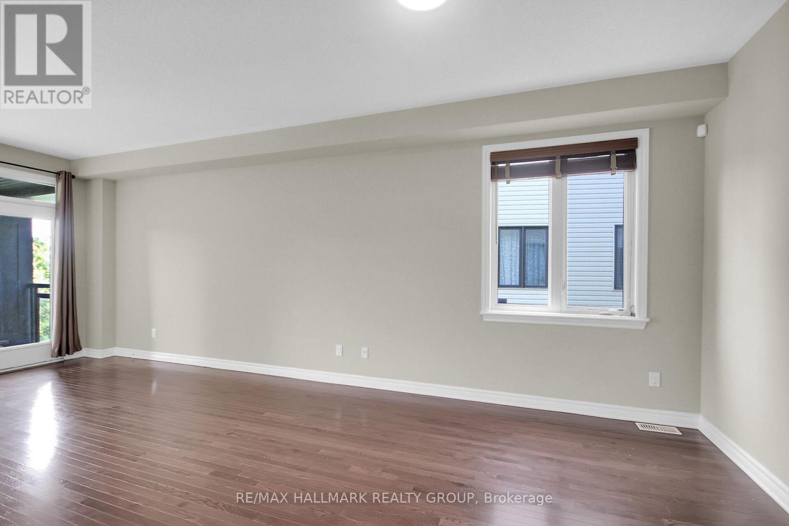 240 Leather Leaf Terrace