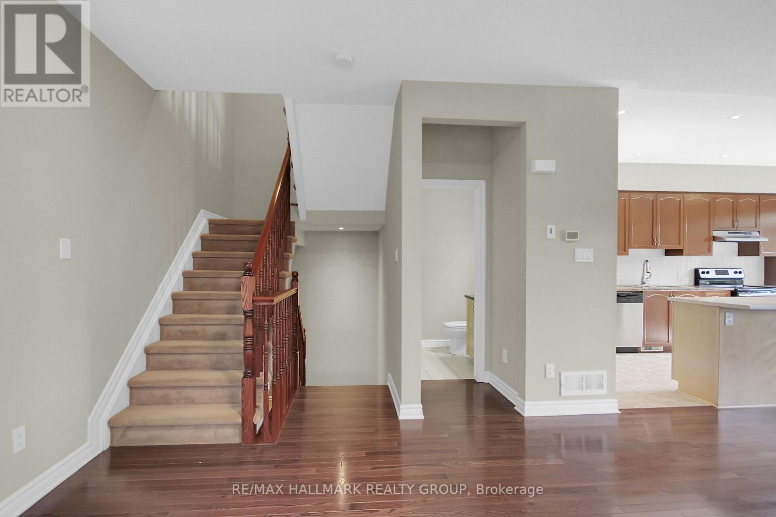 240 Leather Leaf Terrace