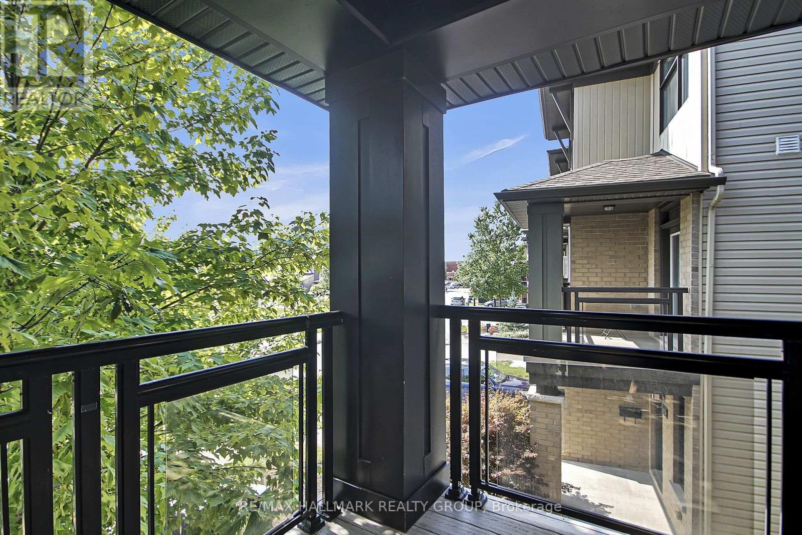 240 Leather Leaf Terrace