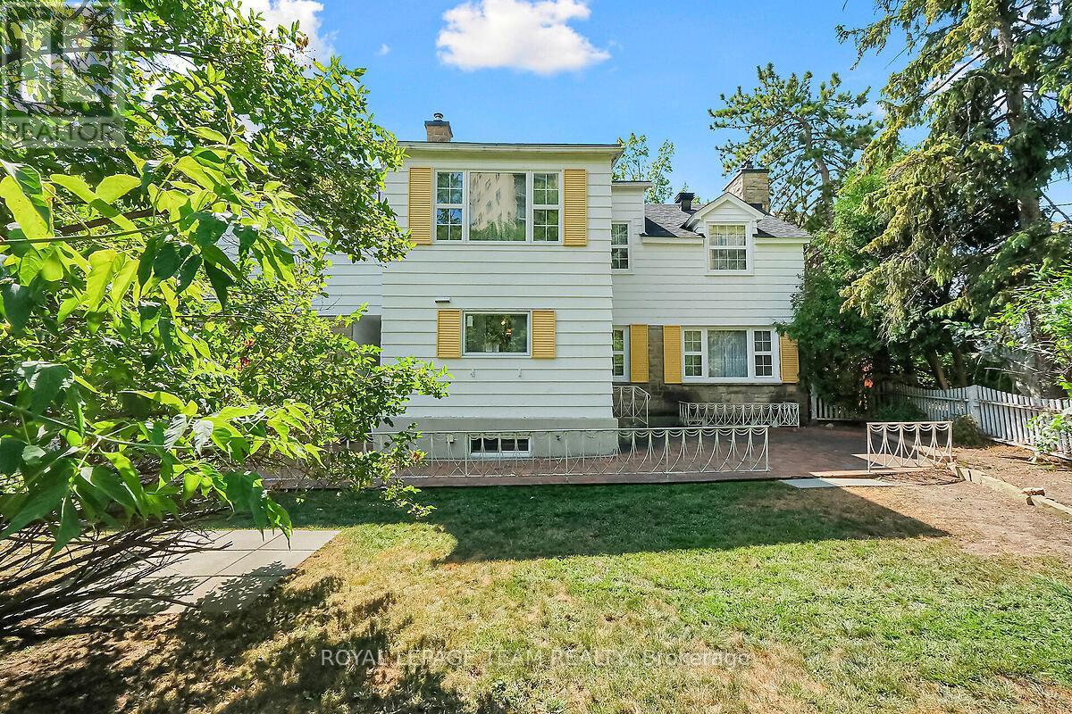 123 Ivy Crescent