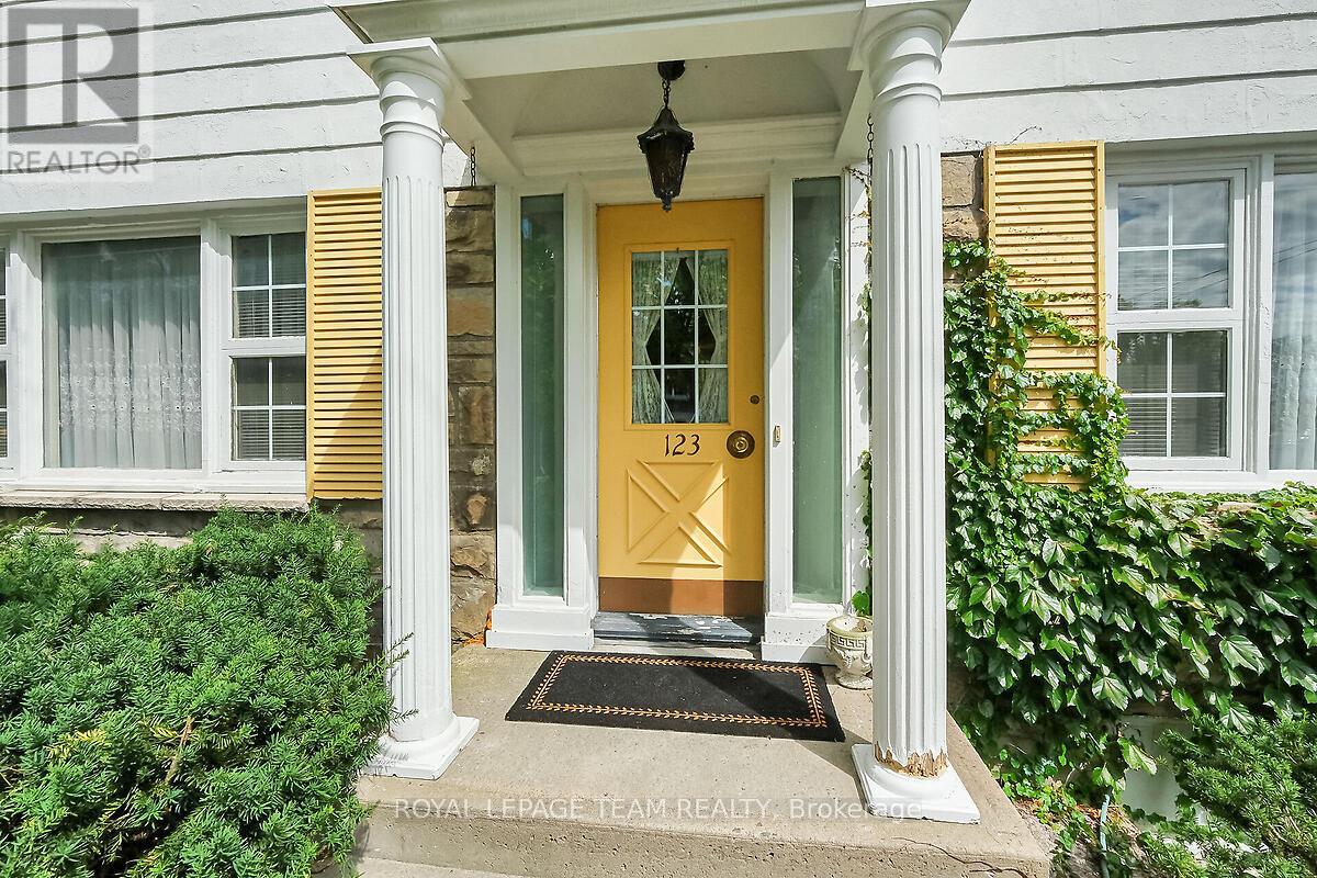 123 Ivy Crescent