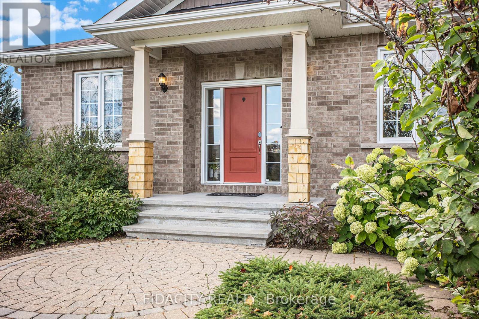 16 Canadian Drive