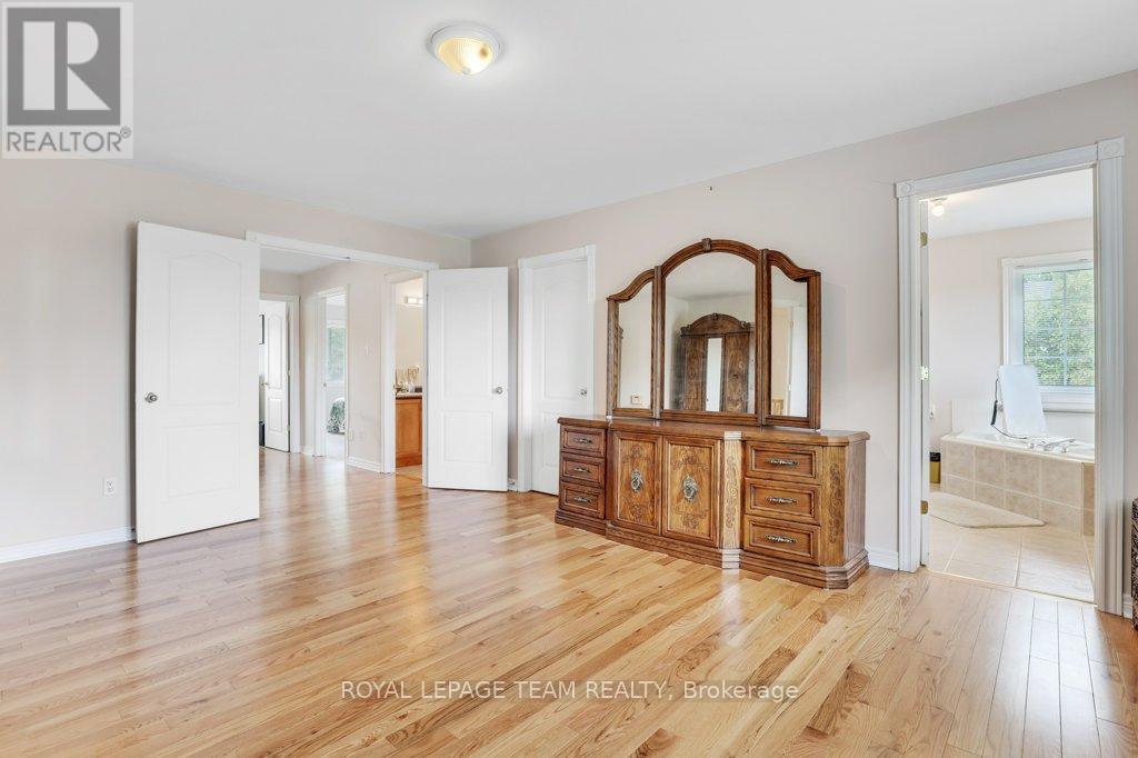 2120 Trailwood Drive