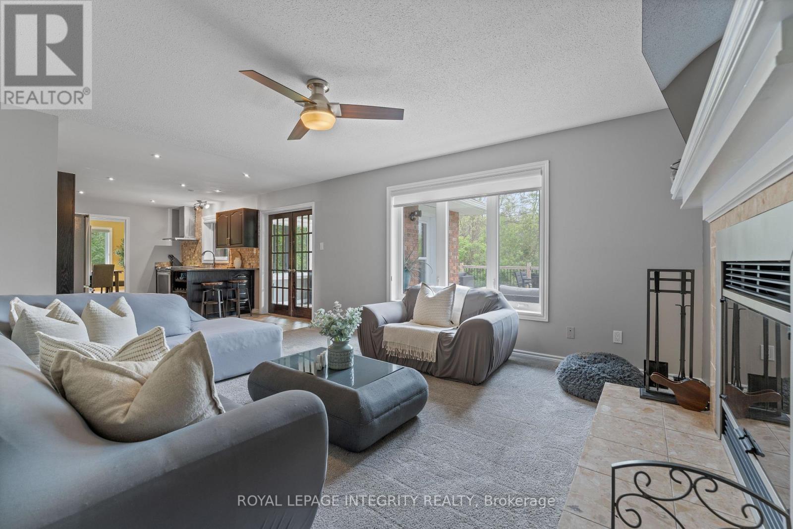 1893 Rideau Road