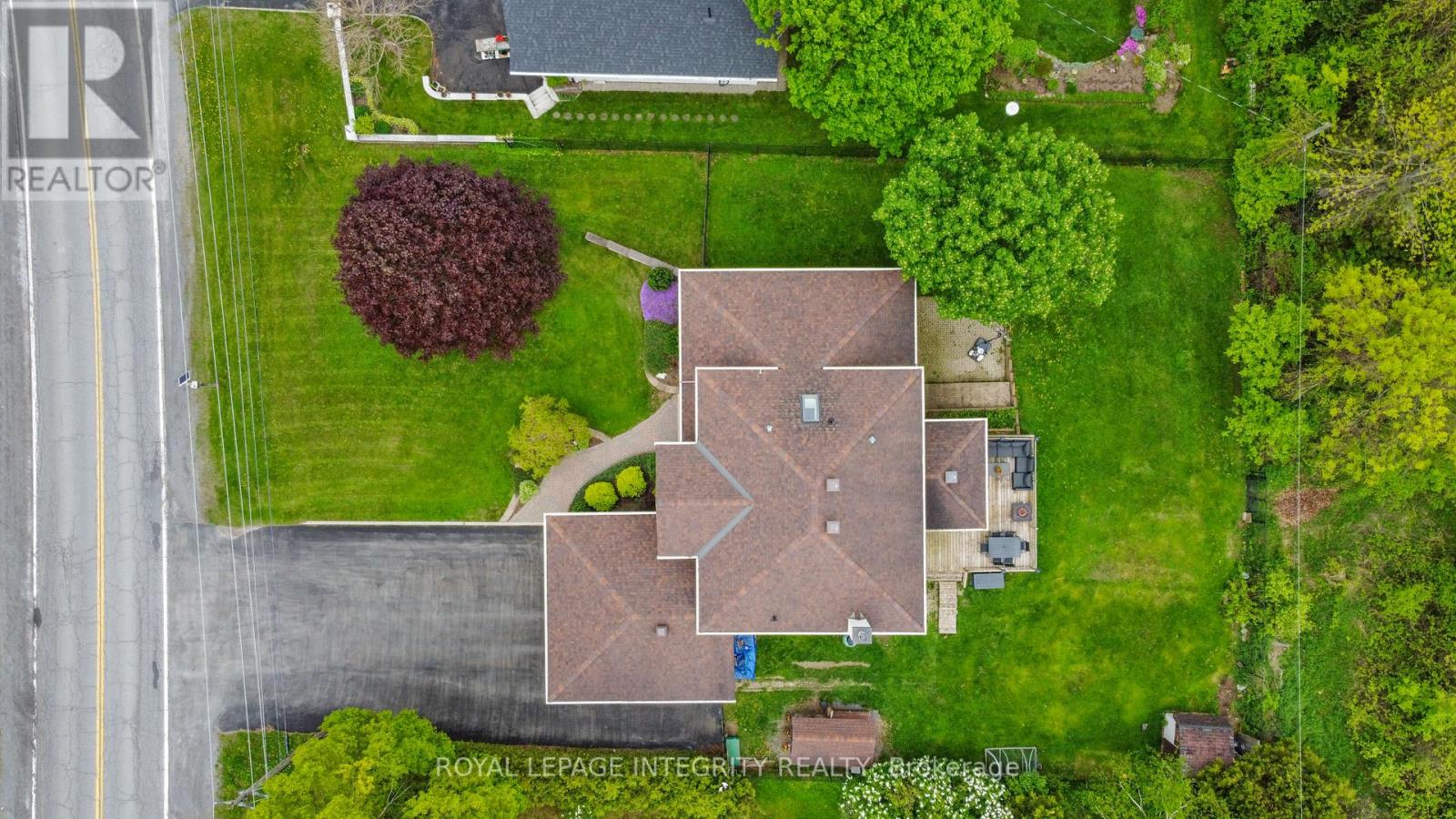 1893 Rideau Road