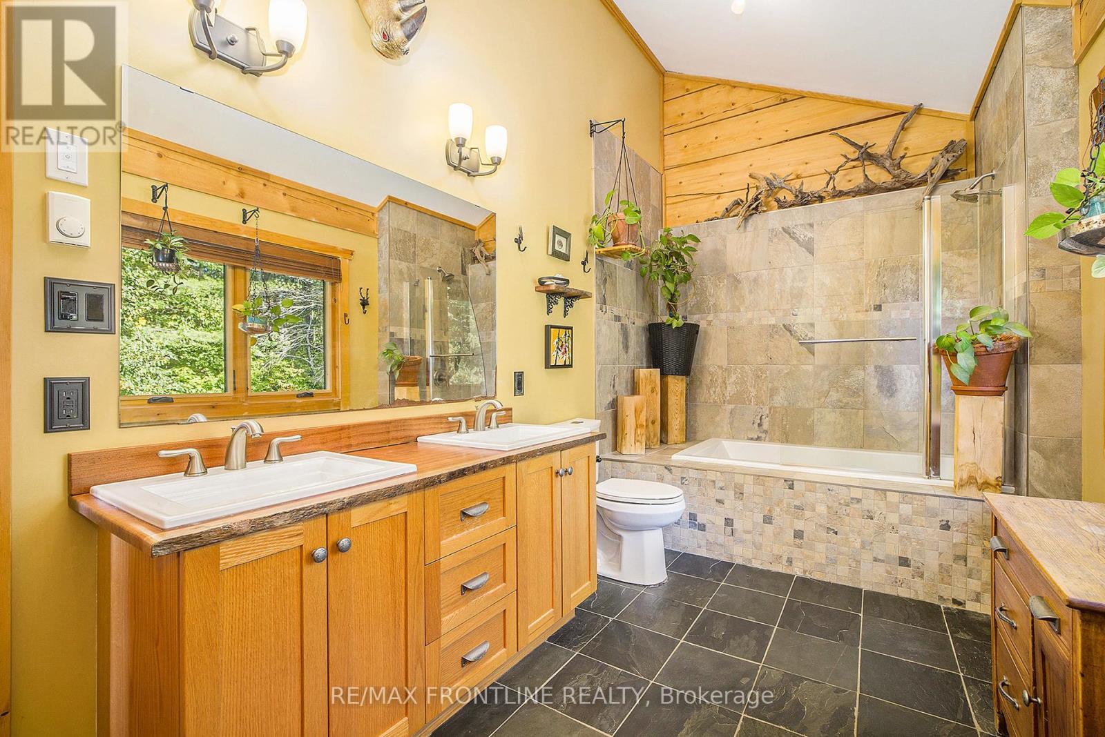 132 Darling 9 Concession Road