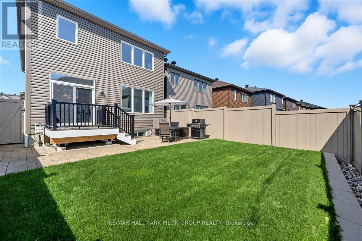690 Decoeur Drive