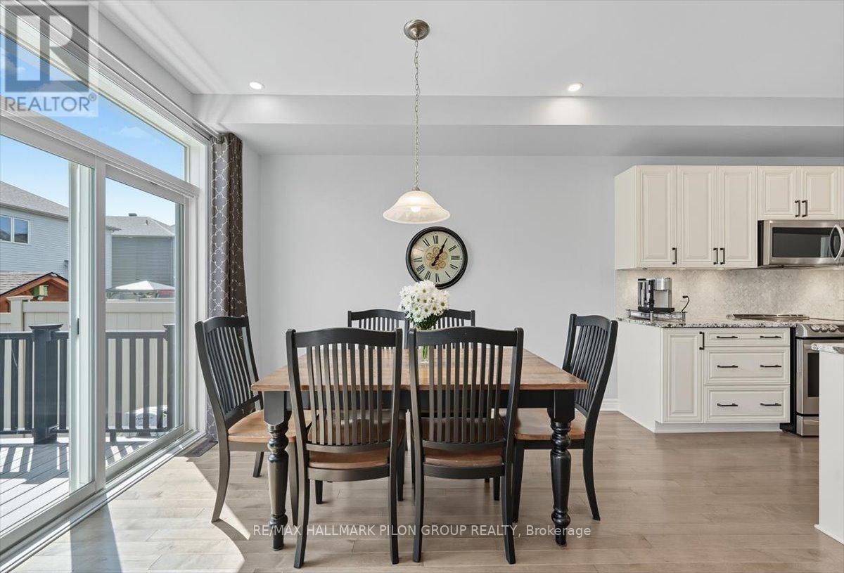 690 Decoeur Drive