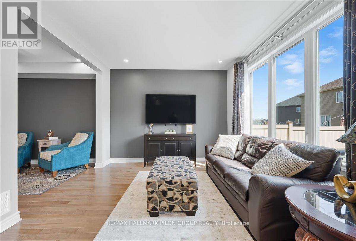 690 Decoeur Drive