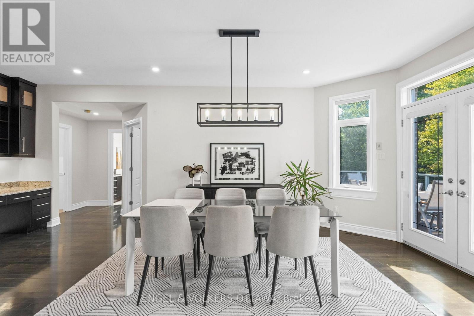 1028 Rick Hansen Crescent