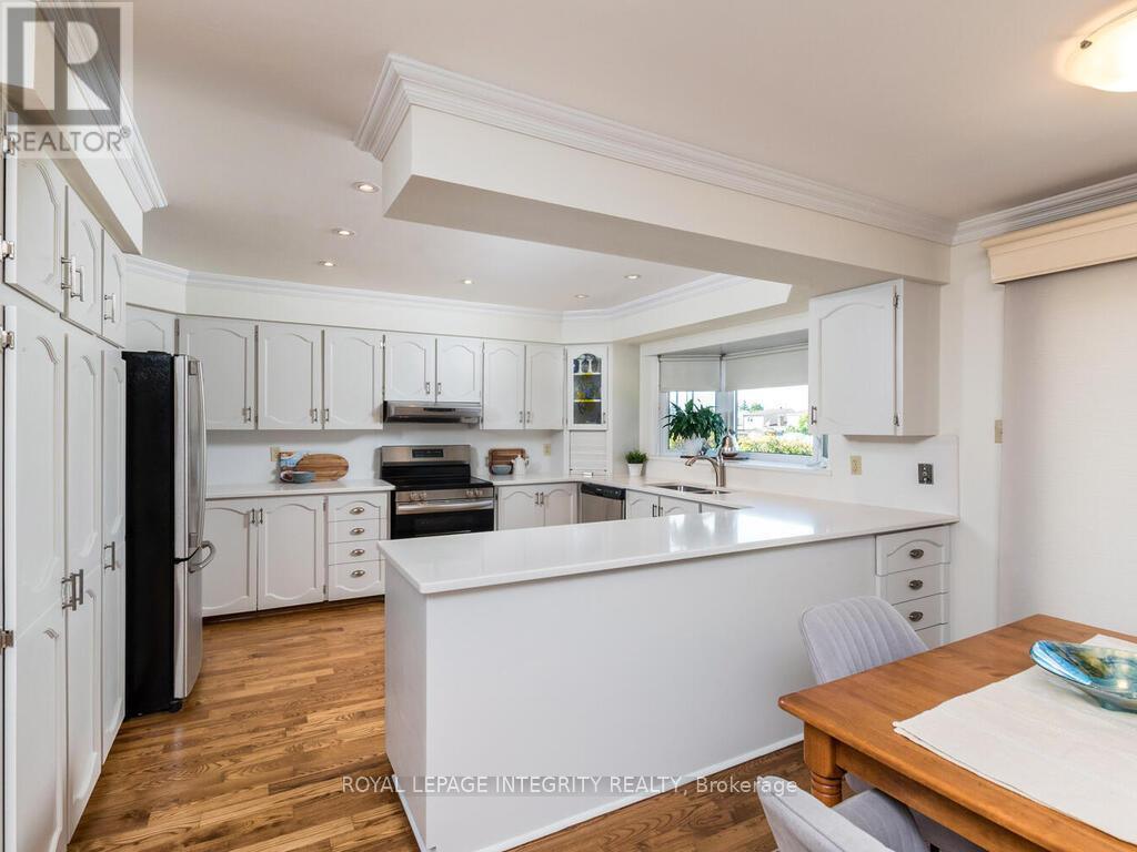 17 Arbuckle Crescent