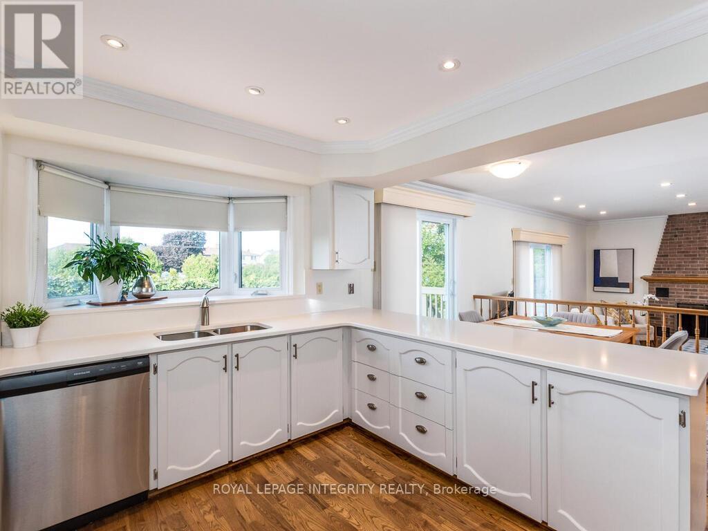 17 Arbuckle Crescent