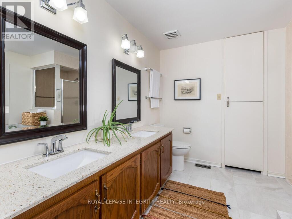 17 Arbuckle Crescent