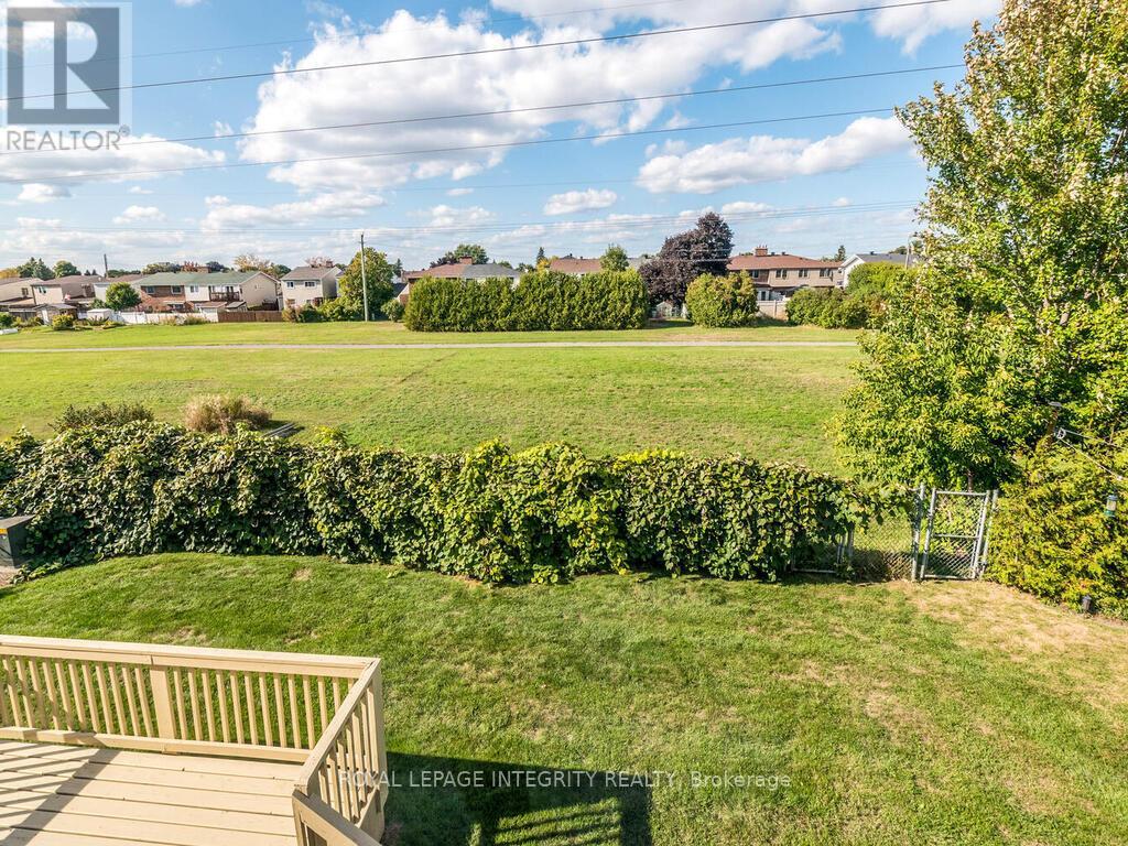 17 Arbuckle Crescent